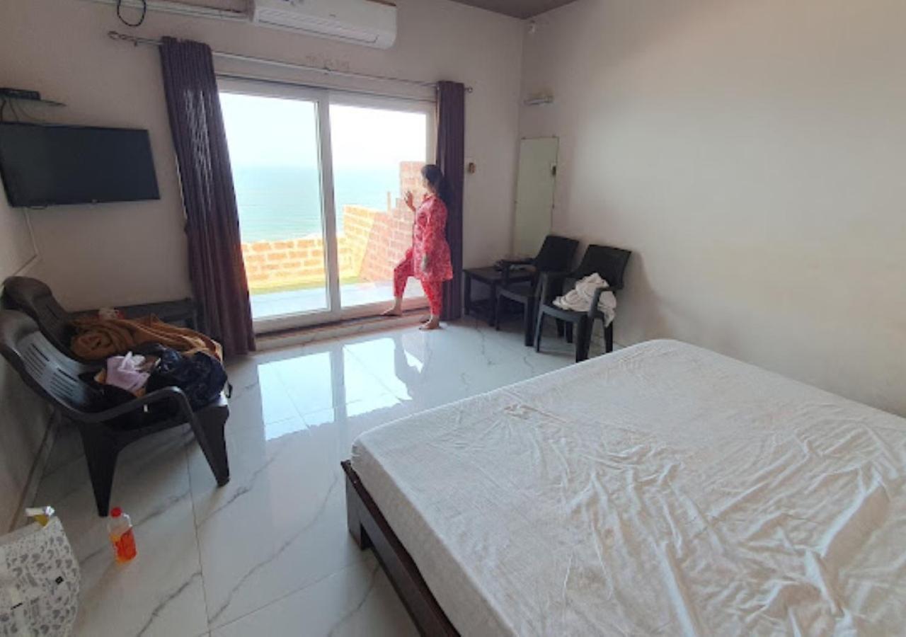 Sea King Beach Resort Ganpatipule Exteriör bild